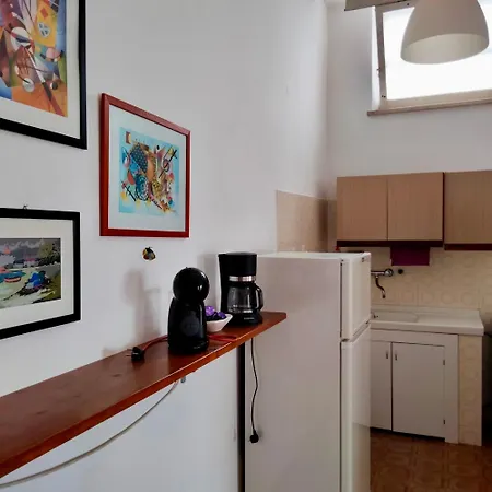 M335 - Marcelli, Ampio Bilocale Fronte Mare Con Balcone * Marcelli